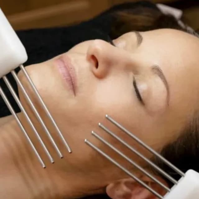 Microcurrent Stand Alone Series 10 at Esthetic Ritual in Portland, OR