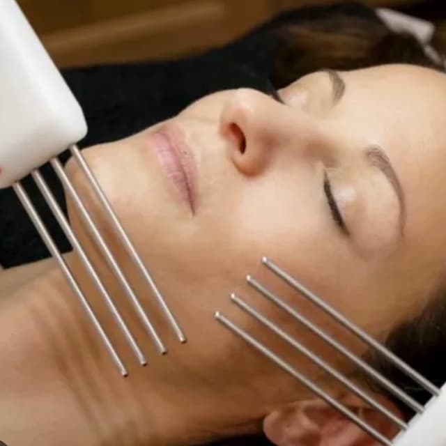 Microcurrent Stand Alone Series 6 at Esthetic Ritual in Portland, OR